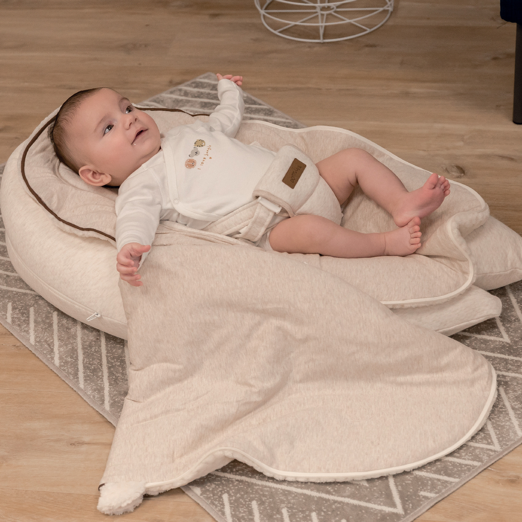 Coussin d'allaitement multifonction Nova - Beige