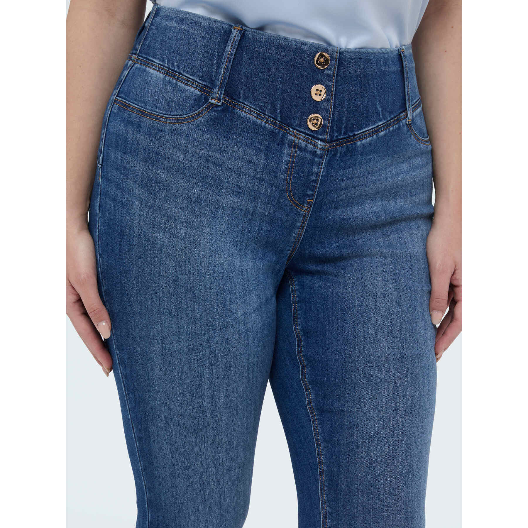 Fiorella Rubino - Jeggings de denim con botones decorativos - Azul