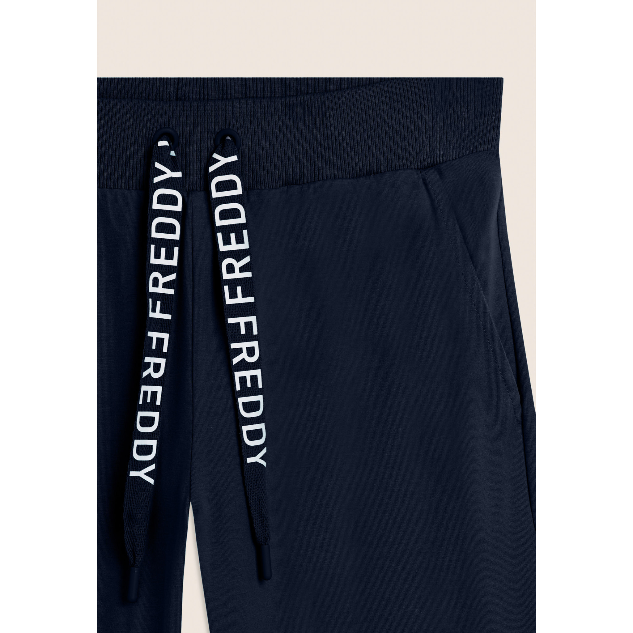 Pantaloni Corsaro con Fondo Stondato e Logo FREDDY