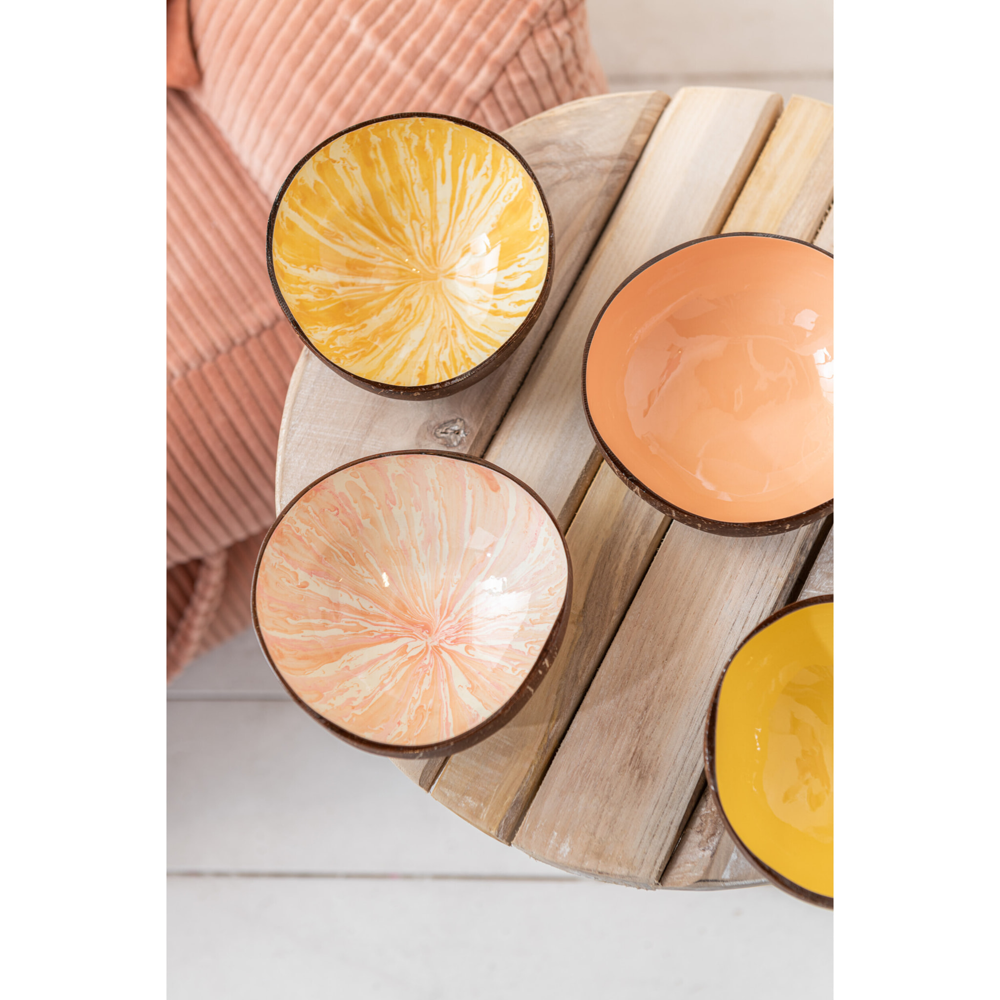 J-Line bol Demi Noix De Coco Boule Nuye - rotin - orange - 2 pièces