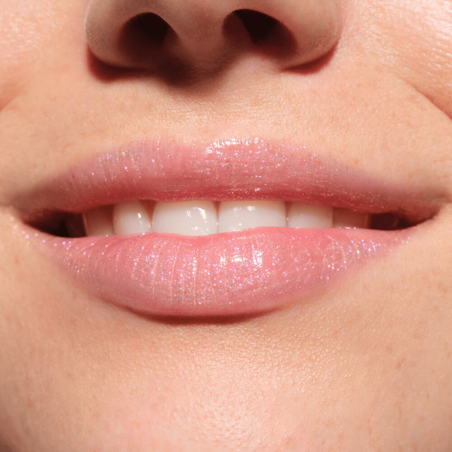 Diamond Glaze Lip Gloss - Gloss à Lèvres Brillant et Scintillant