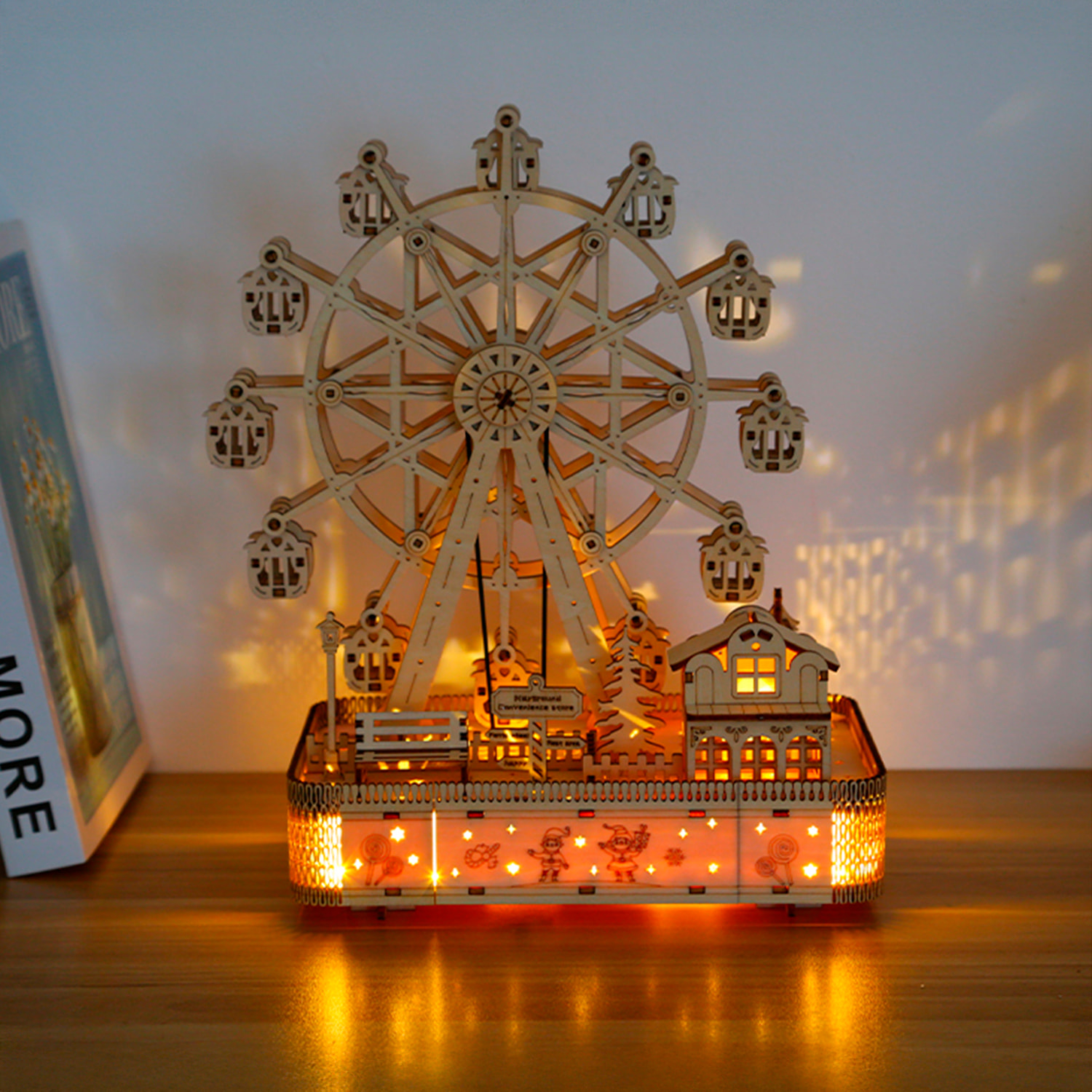 Modello in Legno 3D, design di Ruota Panoramica con musica e movimento meccanico. 183 pezzi.