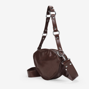 Bolso de hombro marrón con asa de anillas