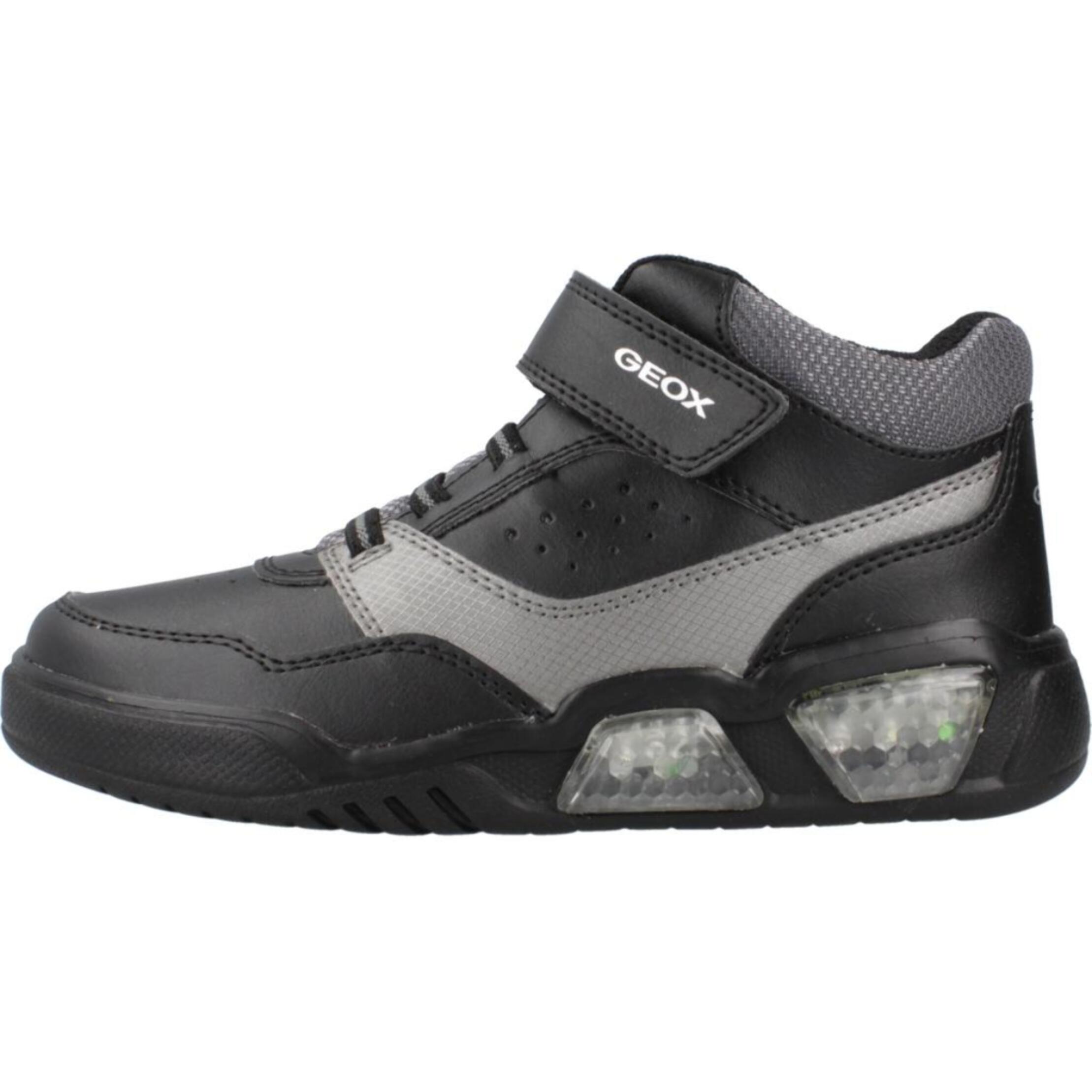 Zapatillas Niño de la marca GEOX  modelo J ILLUMINUS B NEGRO