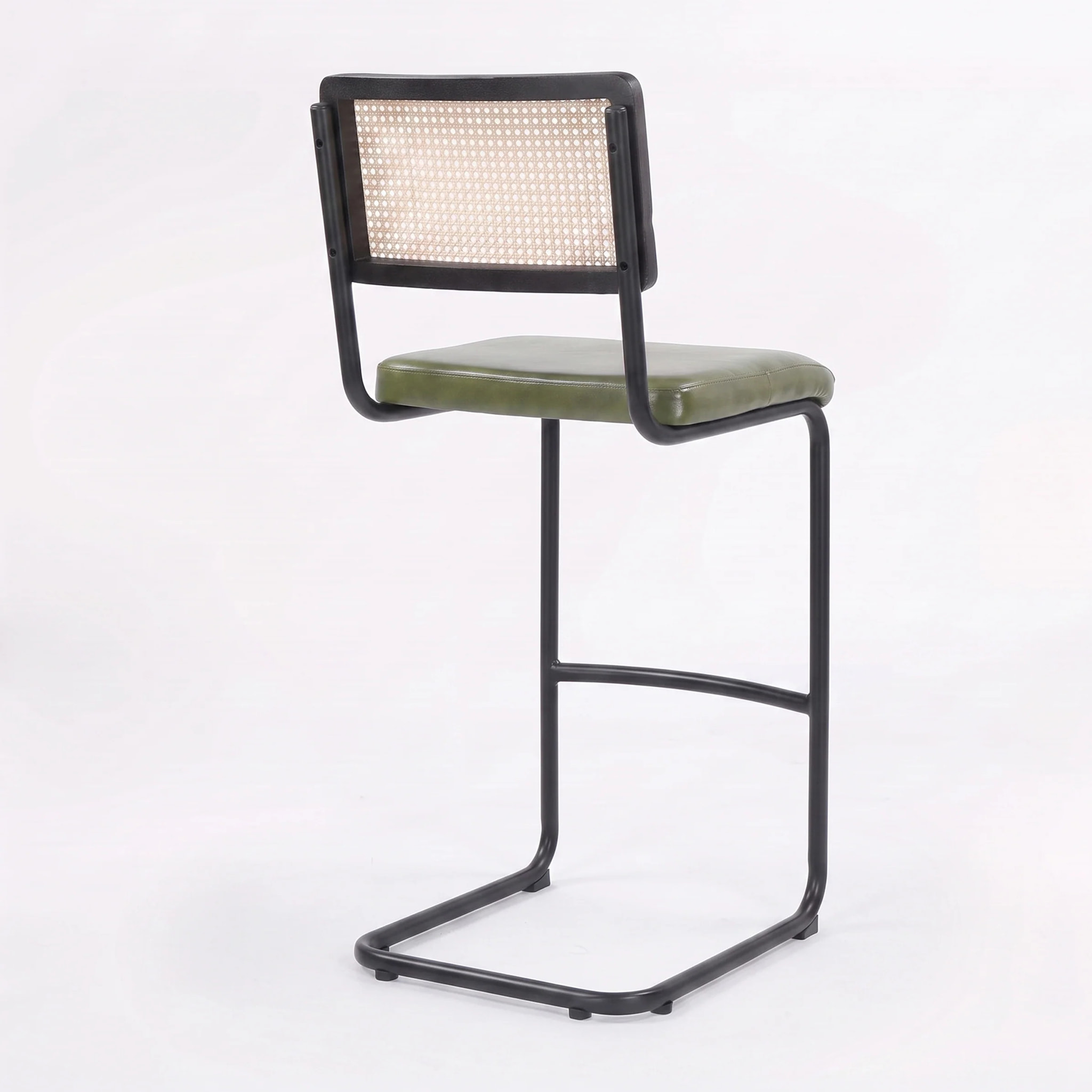 Lot de 2 chaises de bar 76 cm en cannage et cuir vert - Léandre