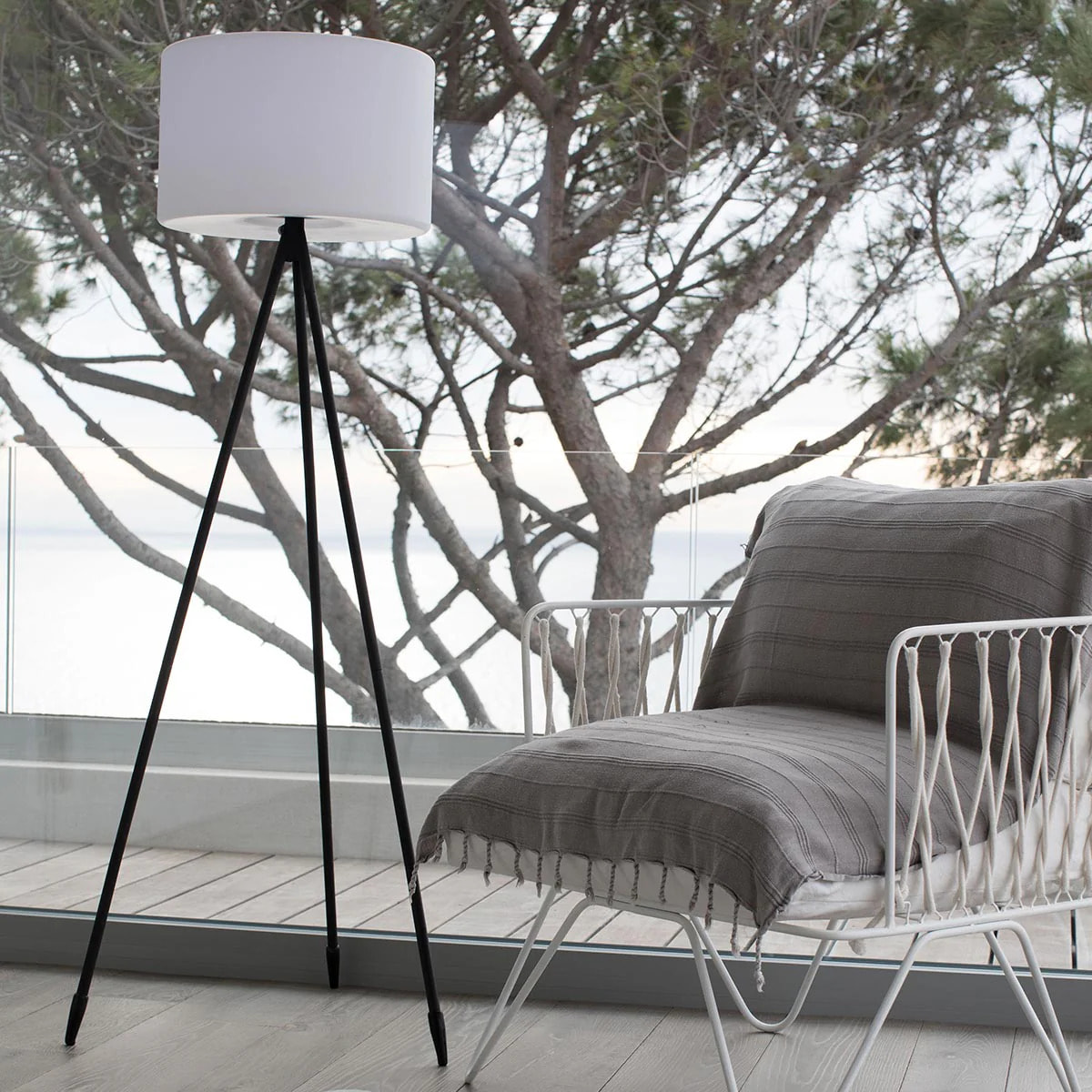 Lampadaire sans fil TAMBOURY RGB H150CM