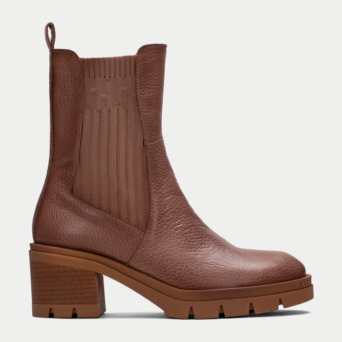 Botin Ingrid Almond 6 cm