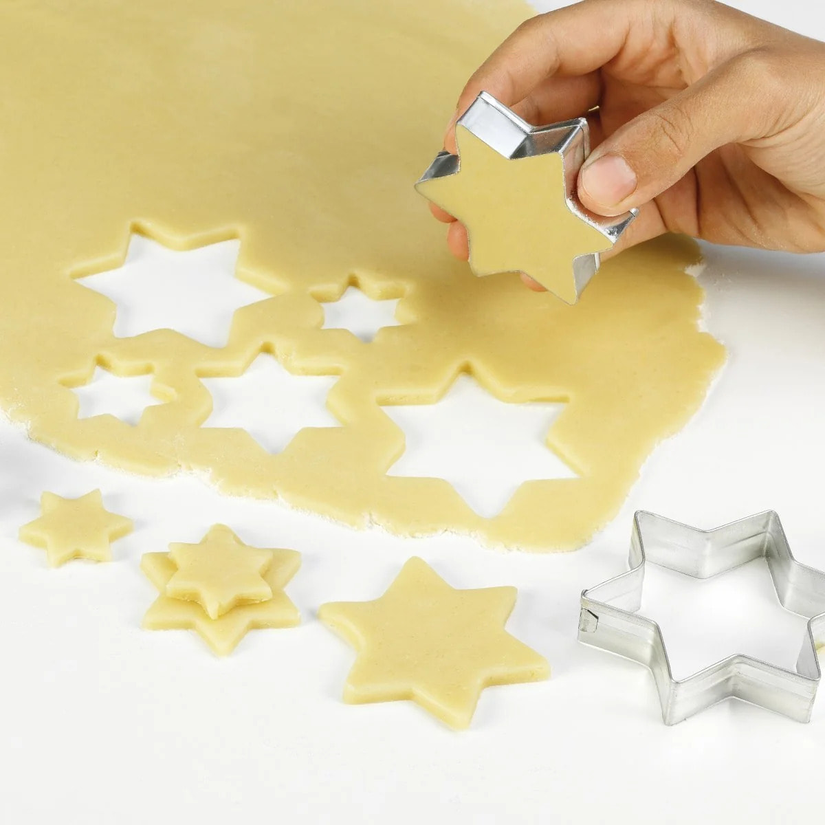 Lot de 4 emporte-pièces de Noël en forme d'étoiles Zenker Emporte-pièces