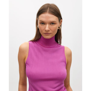 Top senza maniche collo alto in maglia