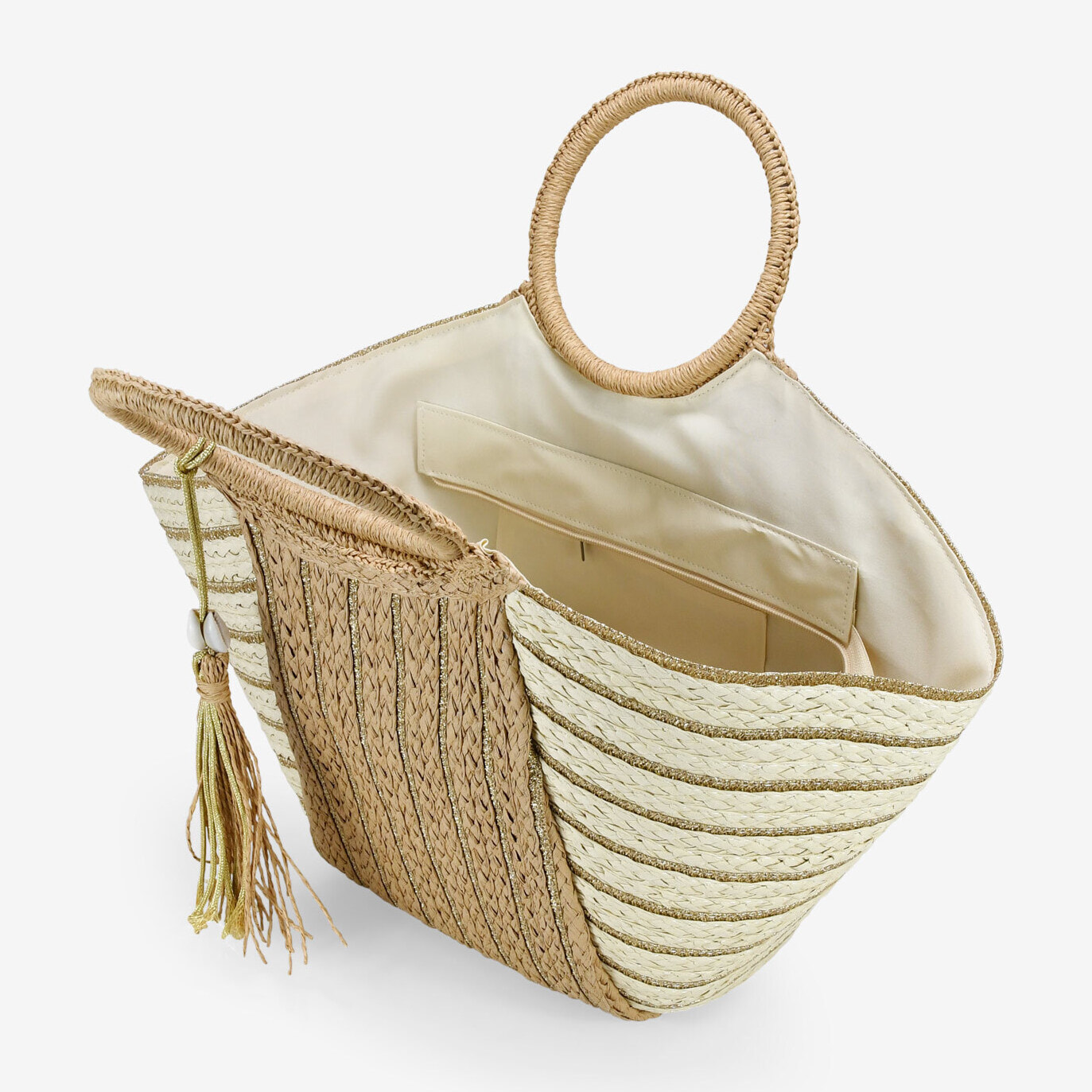 Bolso de mano rafia tostada con colgante