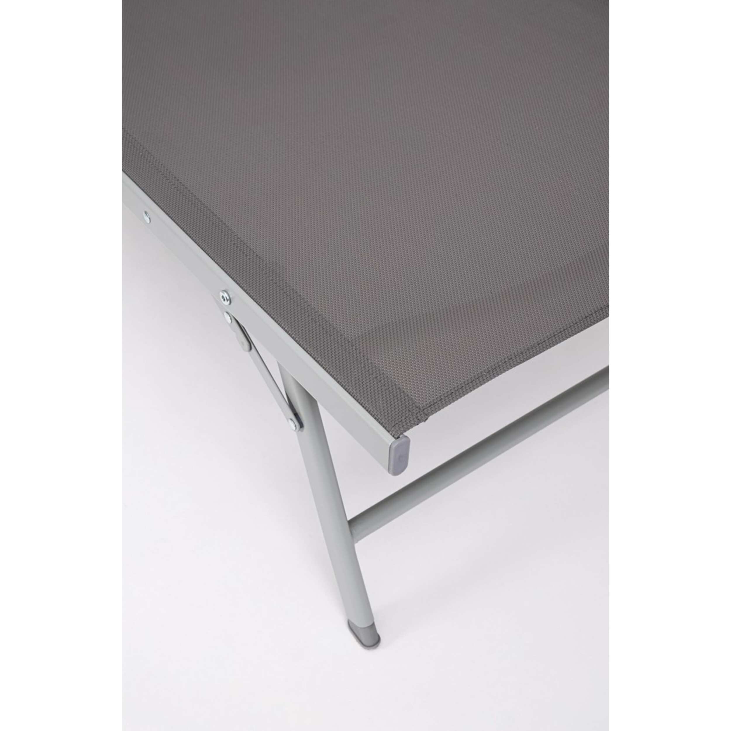 Set di 4 lettini MACARELLA in alluminio grigio e textilene antracite, pieghevoli