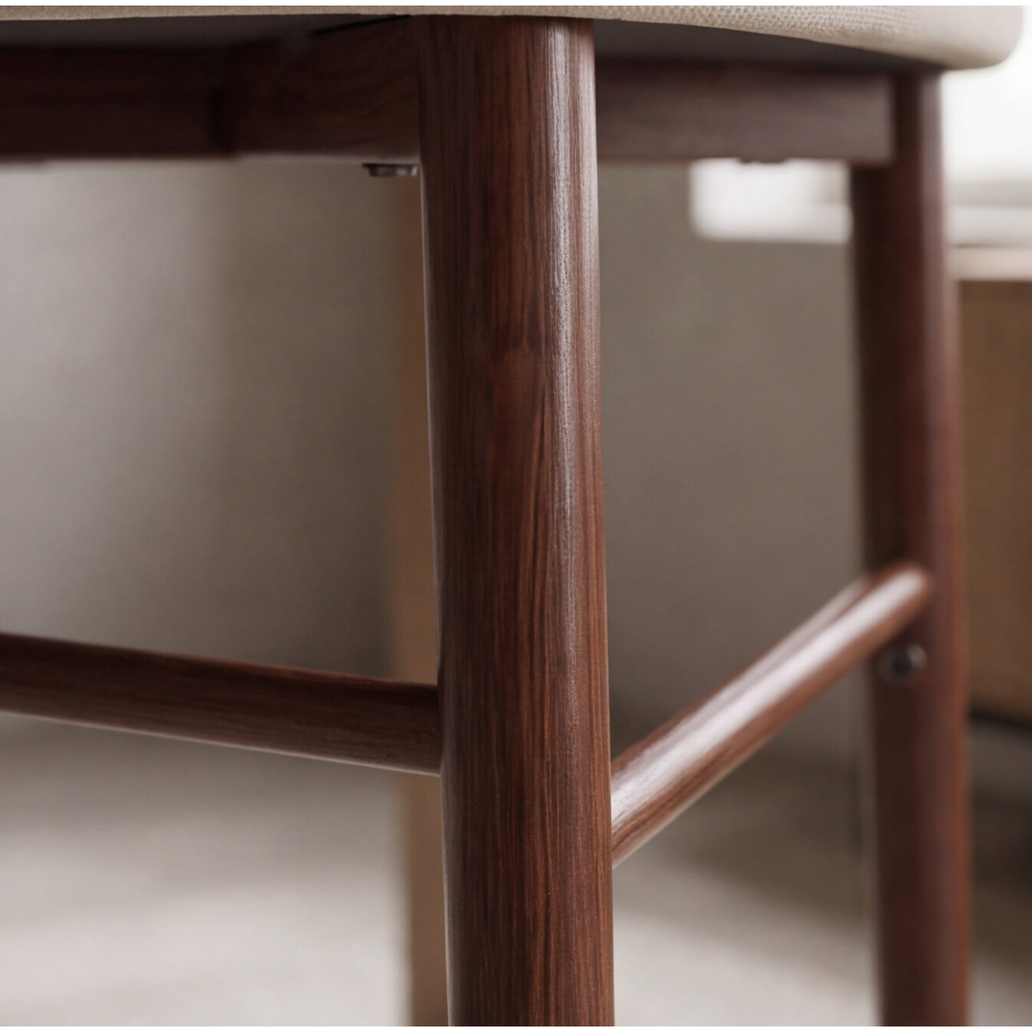 Lot de 2 tabourets de bar beige et métal effet bois foncé SIMON