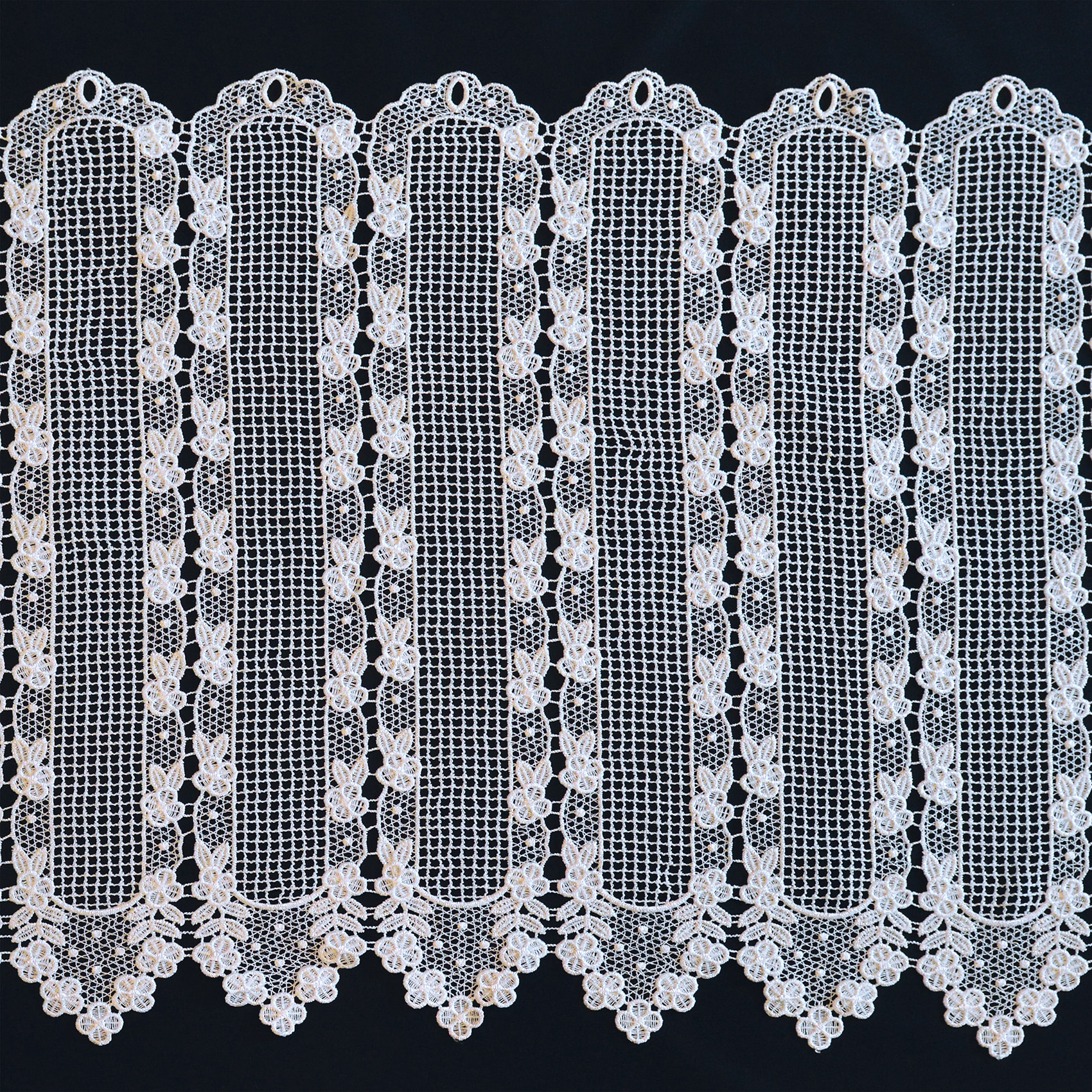 Brise Bise macramé motif fleurs - Blanc