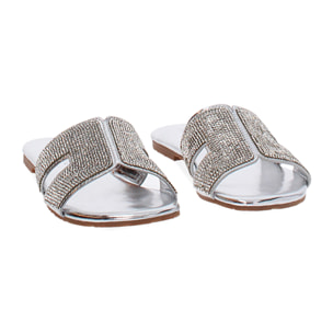 Sandaletto con tomaia laminata in strass color argento