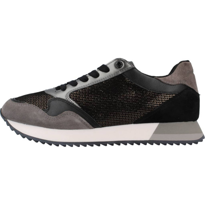 Sneakers de  Mujer de la marca GEOX  modelo D DORALEA NEGRO