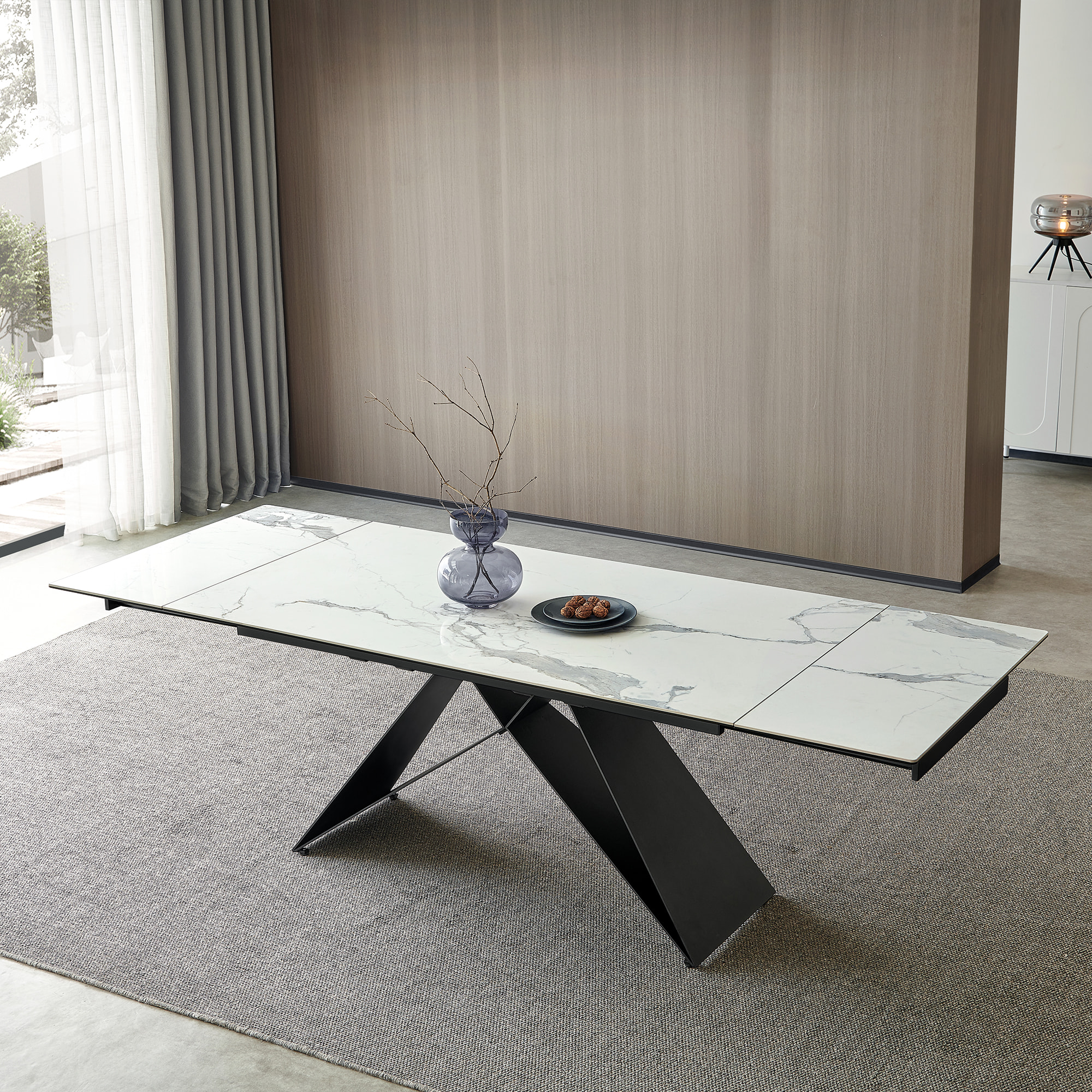 Mesa extensible de comedor – Porcelánico y negro