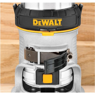 Affleureuse de paume compacte 900 W 6-8 mm - DEWALT - D26200-QS