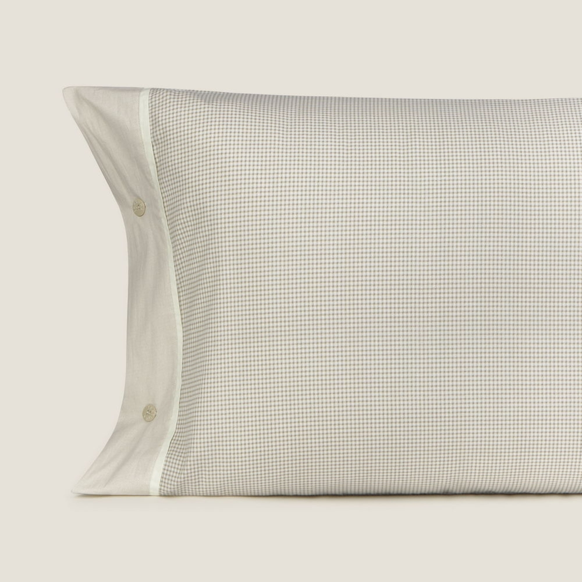 Funda de almohada de algodón 180 hilos cuadros vichy Gropat color gris piedra 100% Algodón