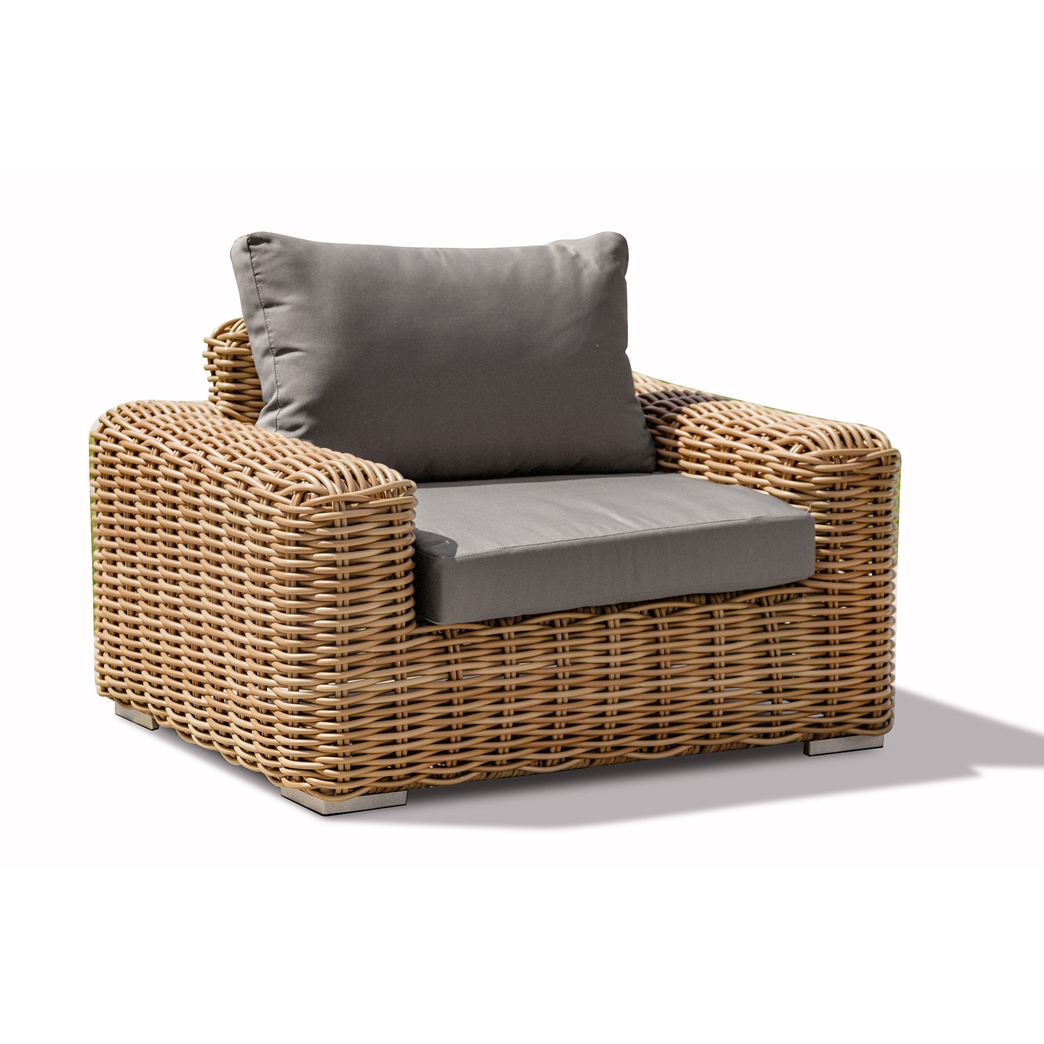 BORABORA - Fauteuil de jardin en résine tressée marron