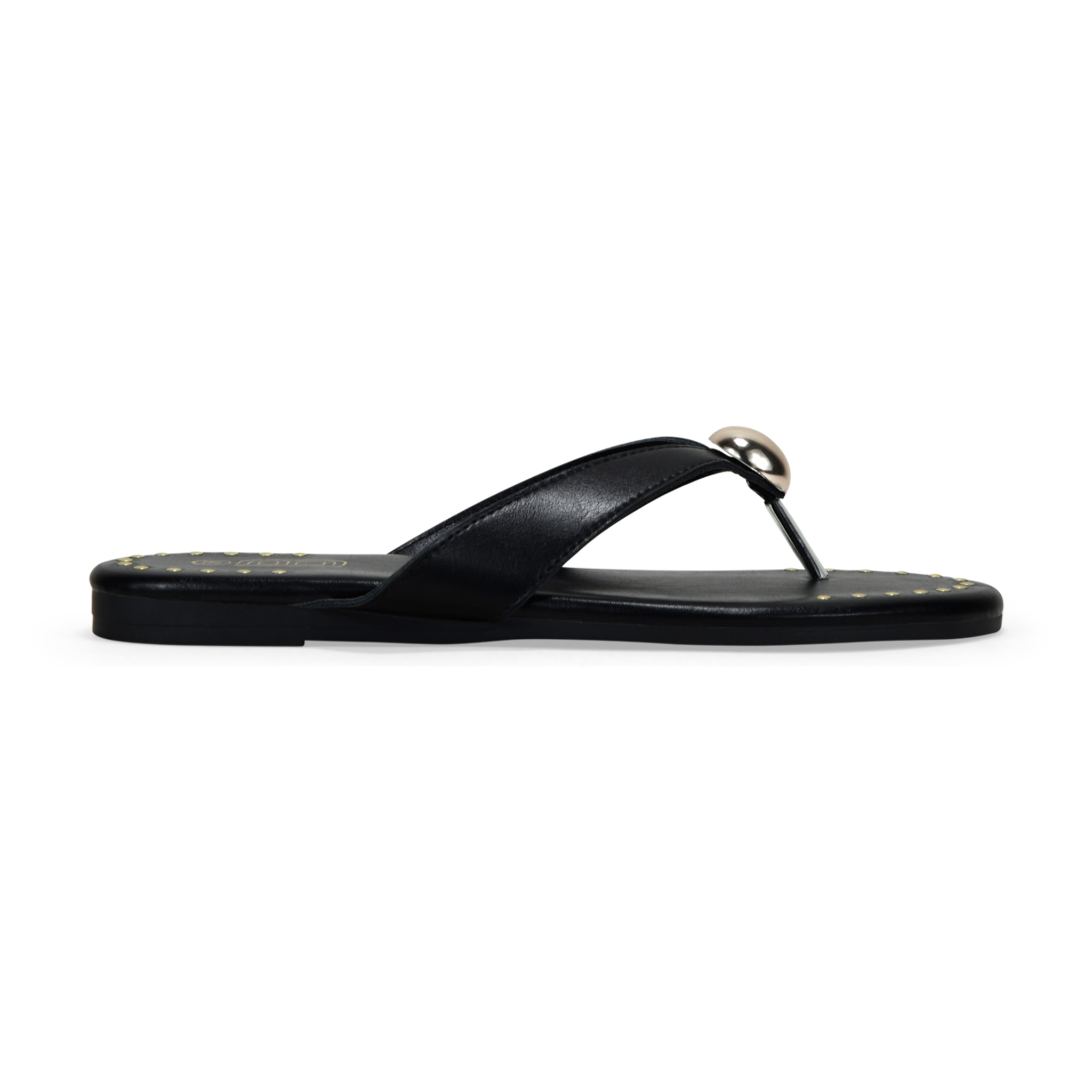 Sandalias de dedo negras planas con metal y tachuelas