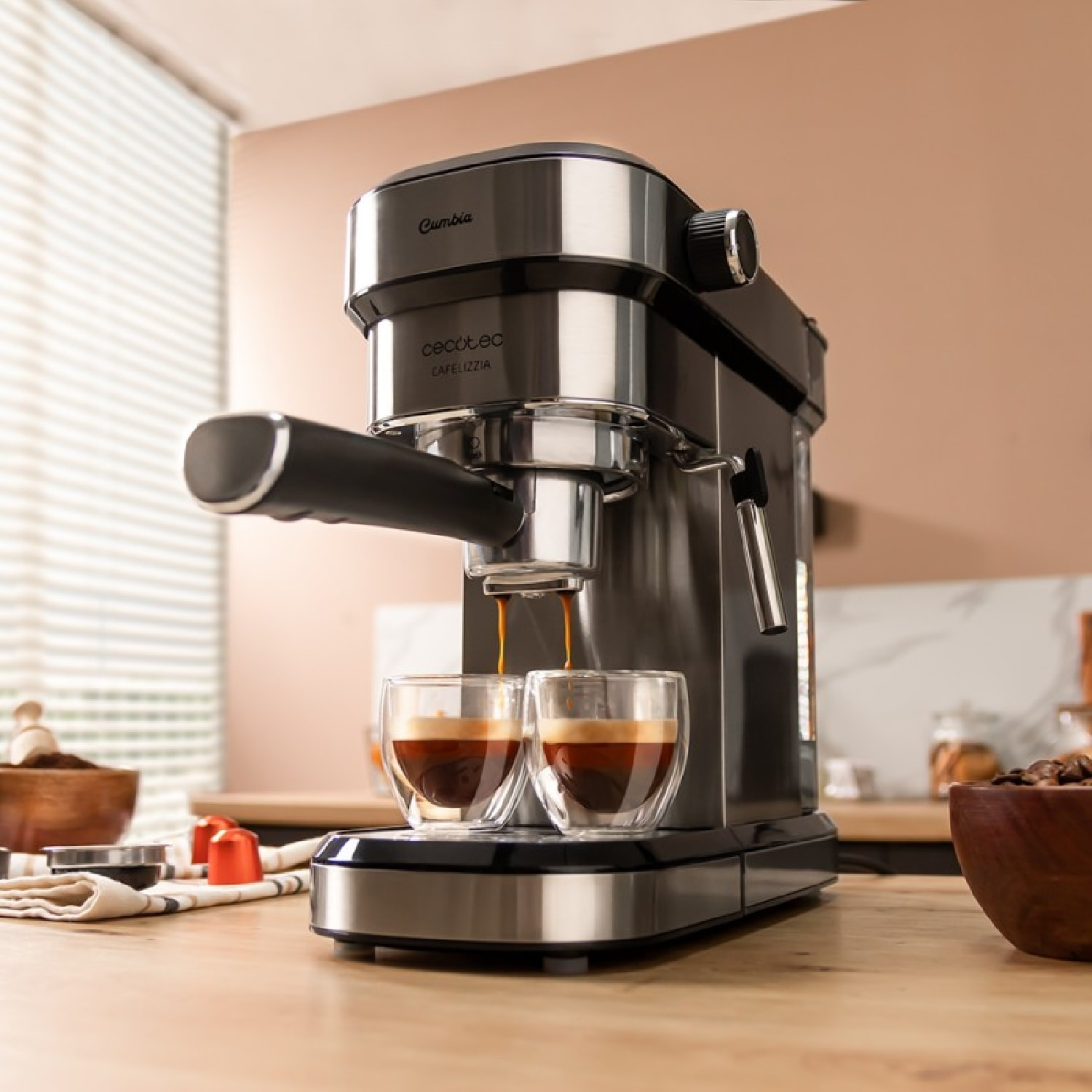 Cecotec Machine à café expresso Cafelizzia 790 Steel Duo