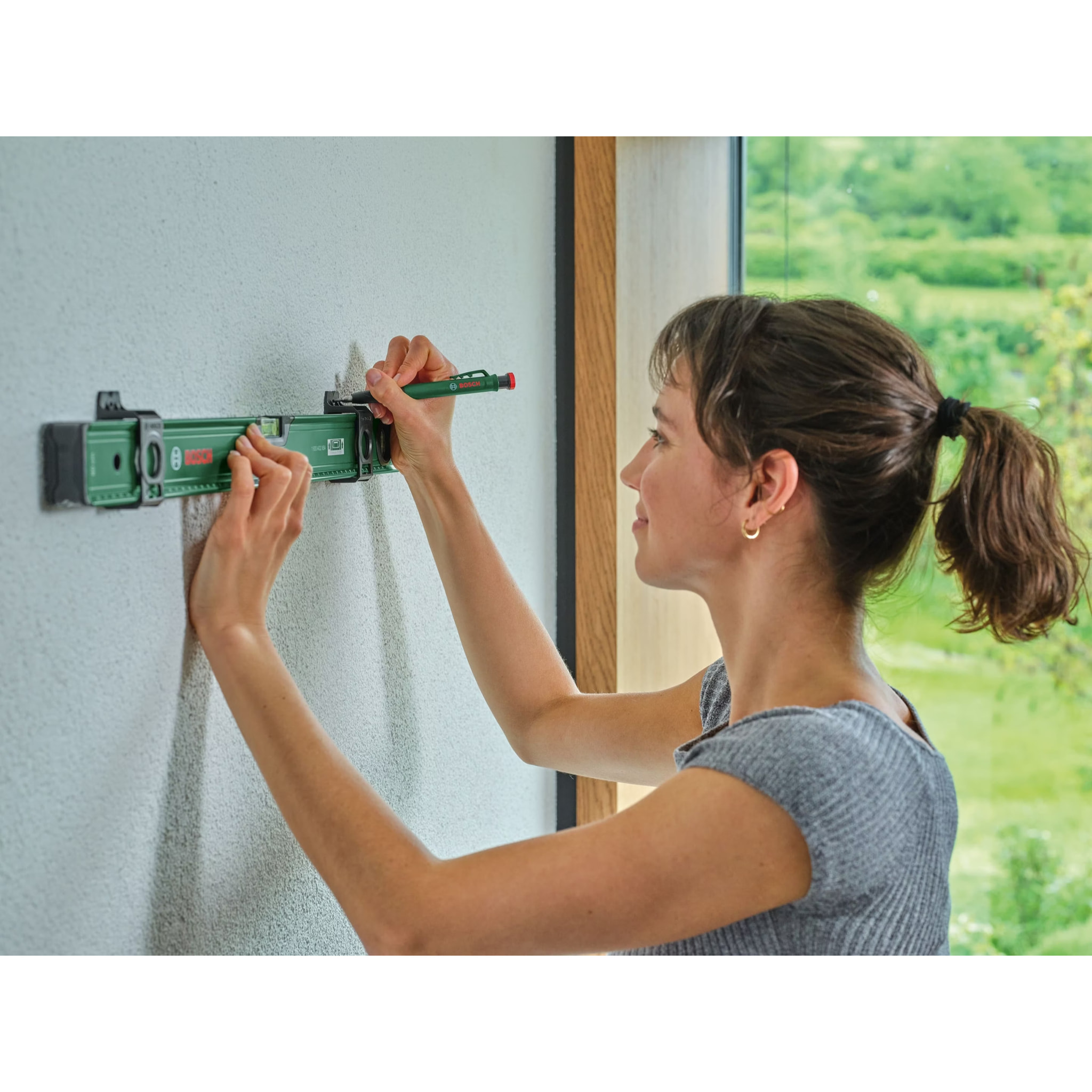 Niveau à bulle 60 cm + curseurs de marquage - BOSCH - 1600A02Z9Z