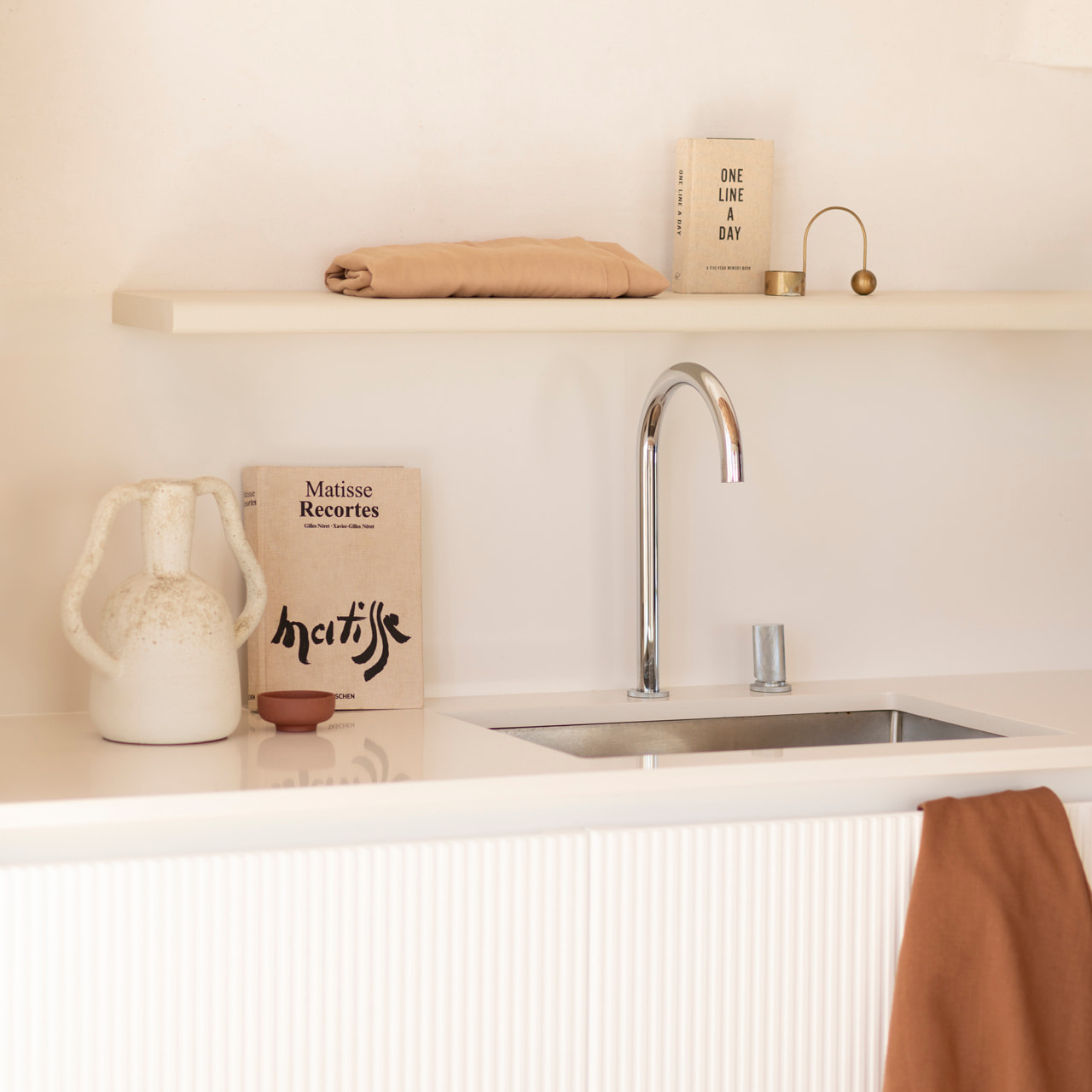 Estante de microcemento en varias medidas