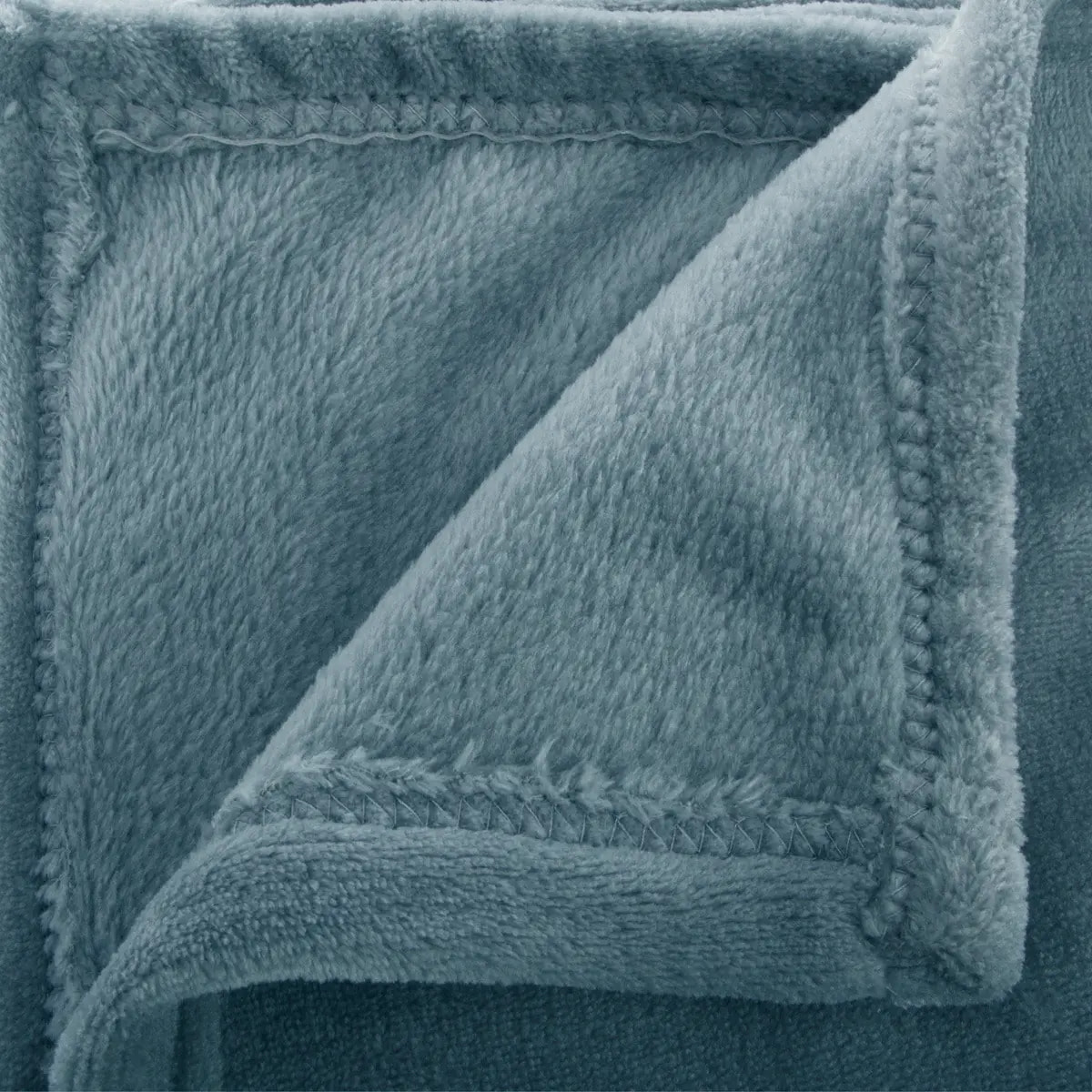 Plaid "Ollis" flanelle bleu orage 130x180cm