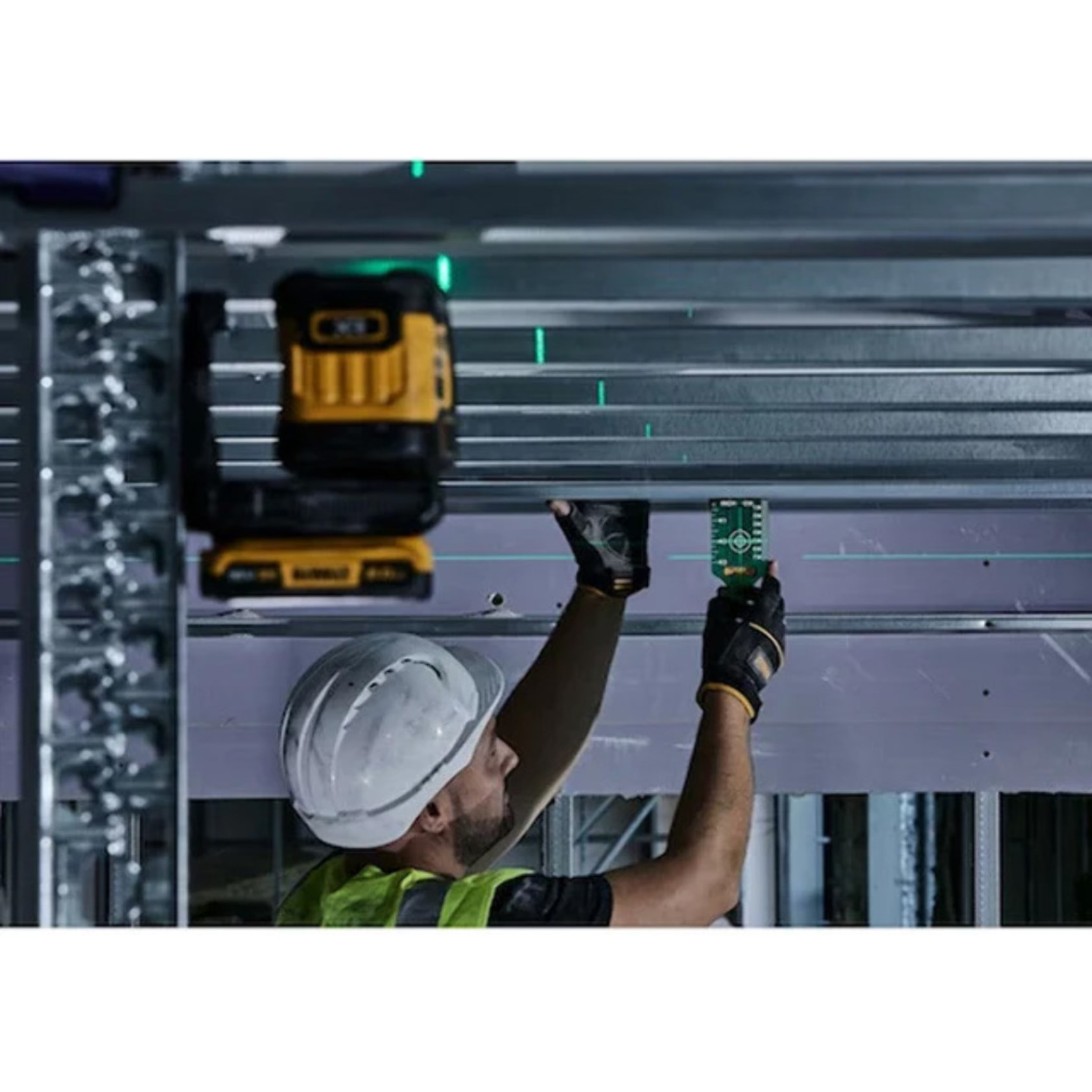 Laser Croix Compact XR 18V - Faisceaux verts – DEWALT - DCLE34021N-XJ
