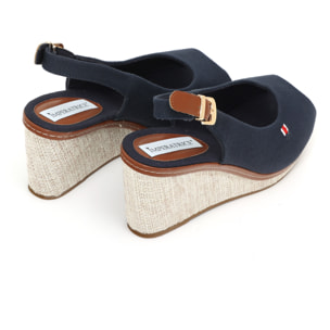 Sandali in tessuto con zeppa