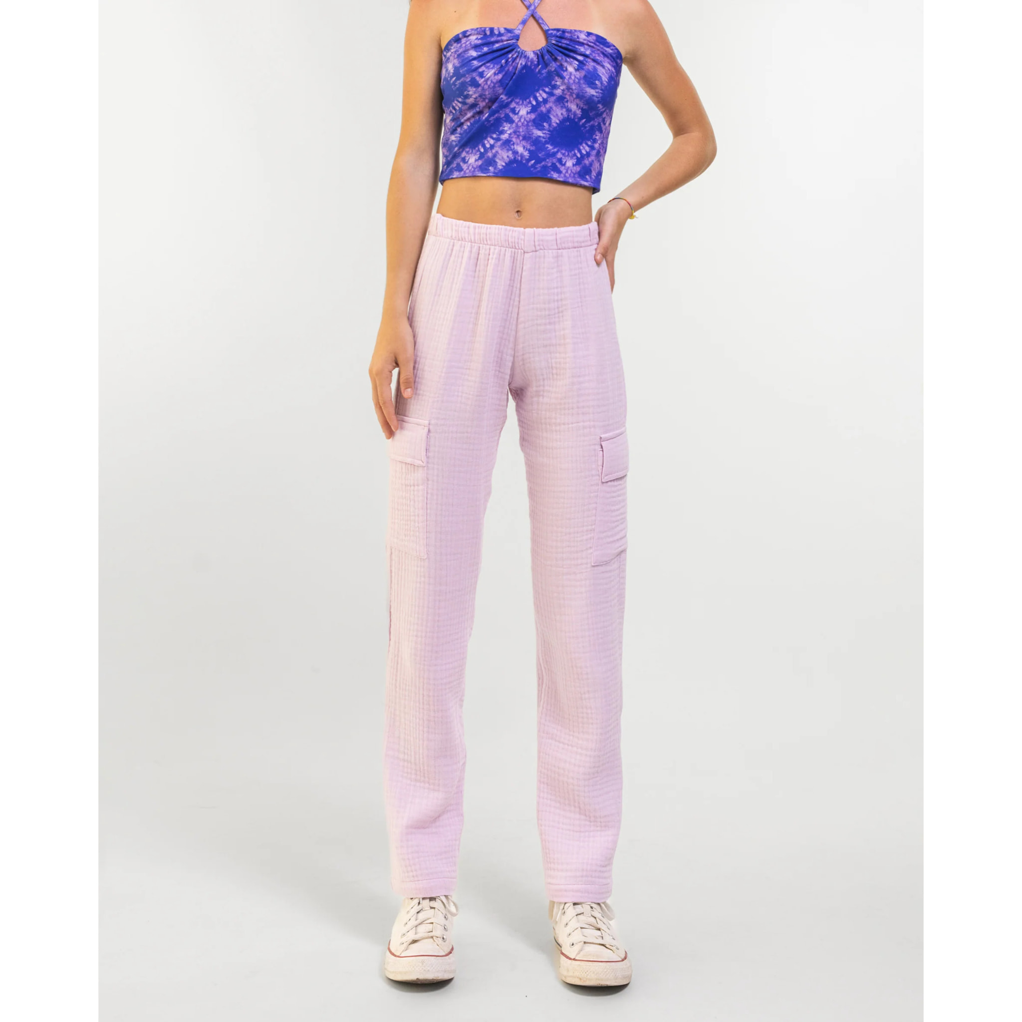 Pantalón de mujer recto tobillero.