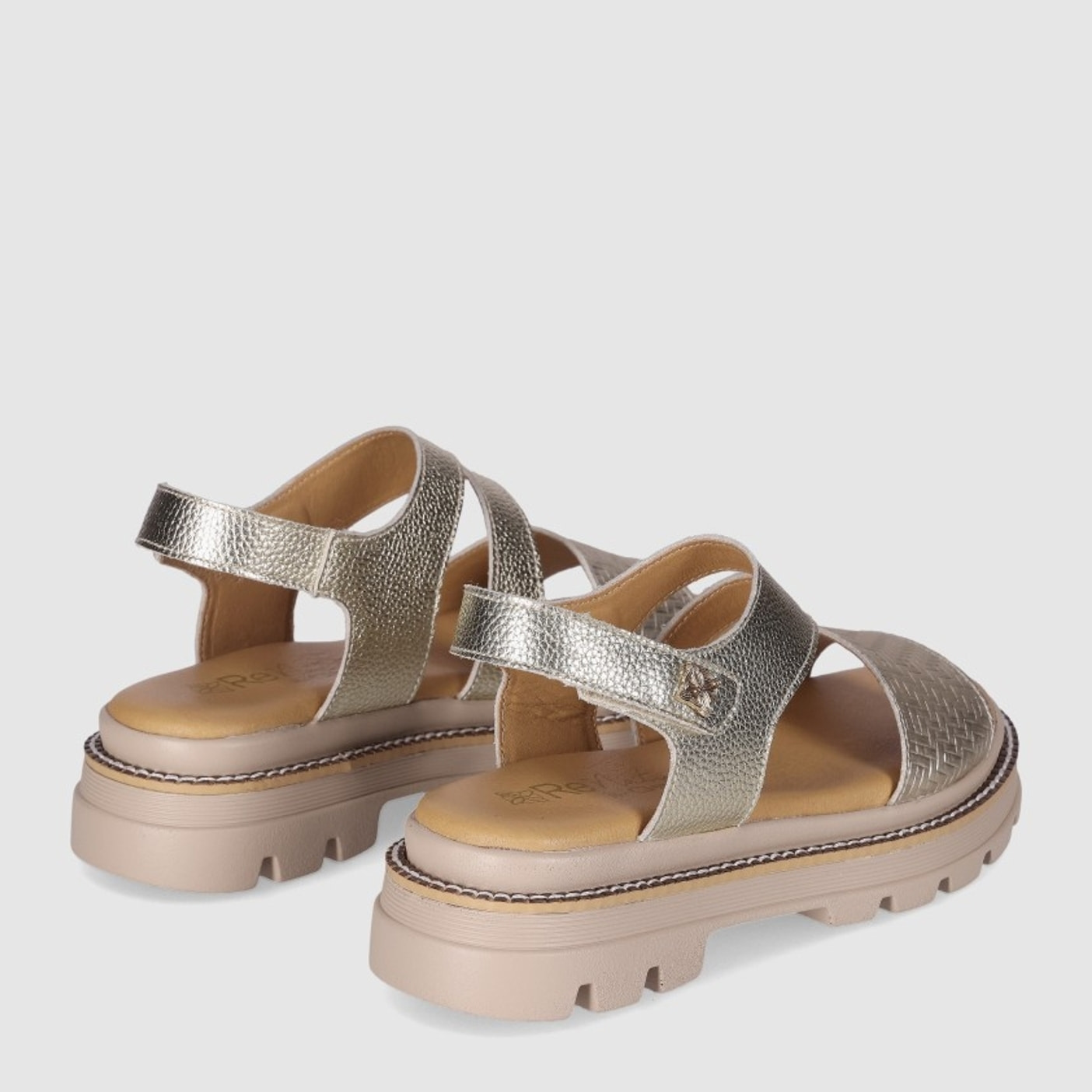 Sandalias de Piel - Platino - Tacón: Bajo