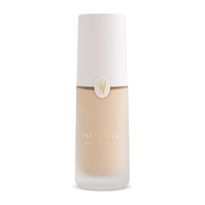 PARTY HARD Fondotinta fluido vegan friendly dal finish luminoso e naturale