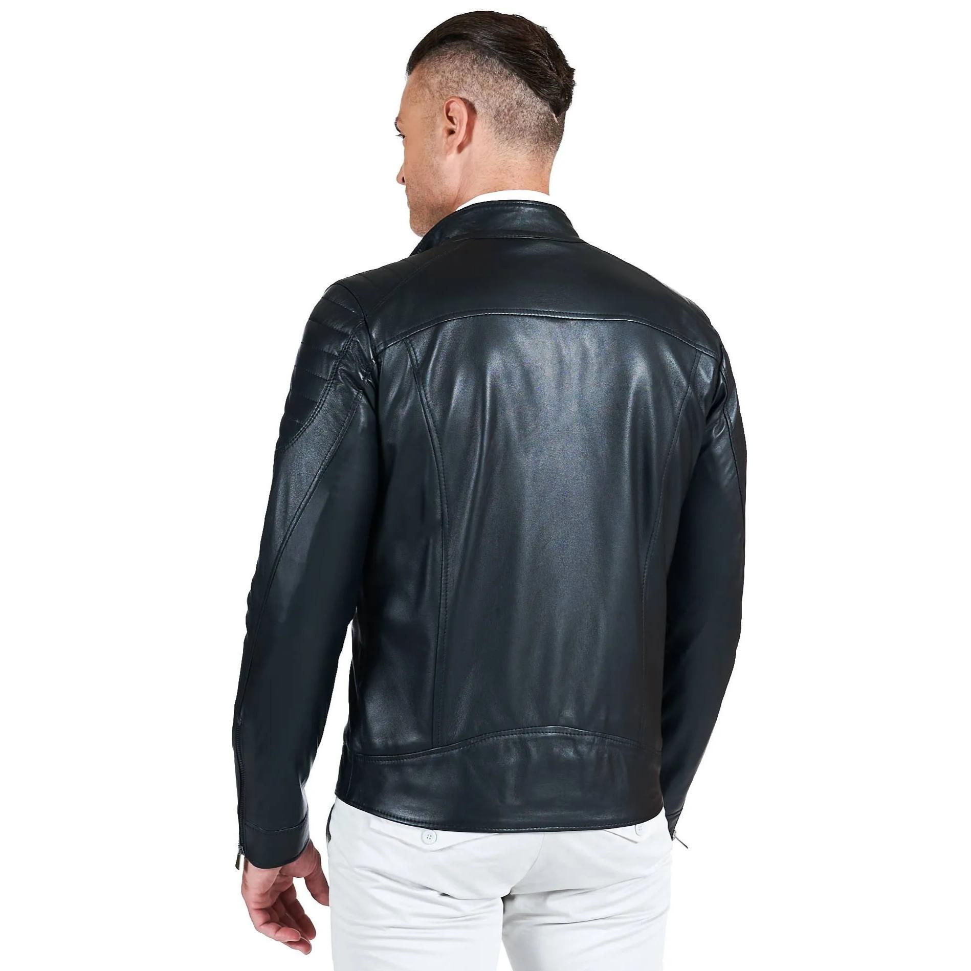 Giacca moto in pelle nera biker trapuntato spalle effetto liscio