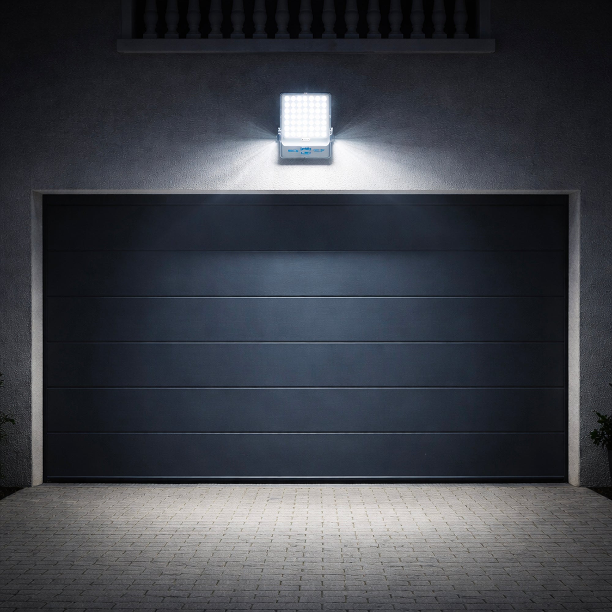 Projecteur solaire ultra TITAN 1400LM