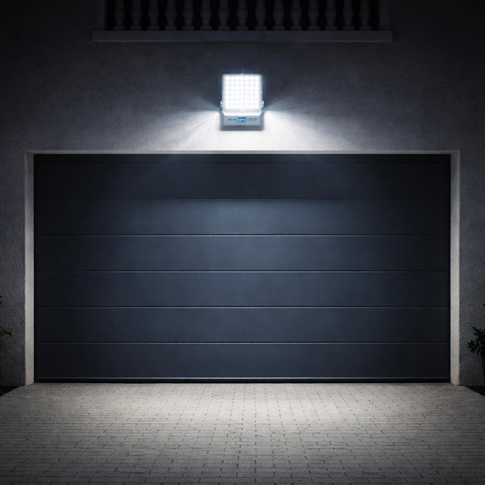 Projecteur solaire ultra TITAN 1400LM