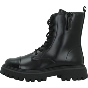 Zapatillas Niña de la marca GEOX  modelo J66M6A 000CN J MAQUINNENS NEGRO