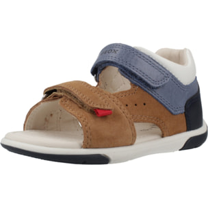 Sandalias Niño de la marca GEOX  modelo B SANDAL ZAPITO BOY MARRON