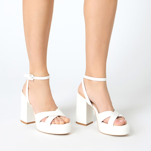 Sandalo donna bianco con plateu, tacco 11 cm