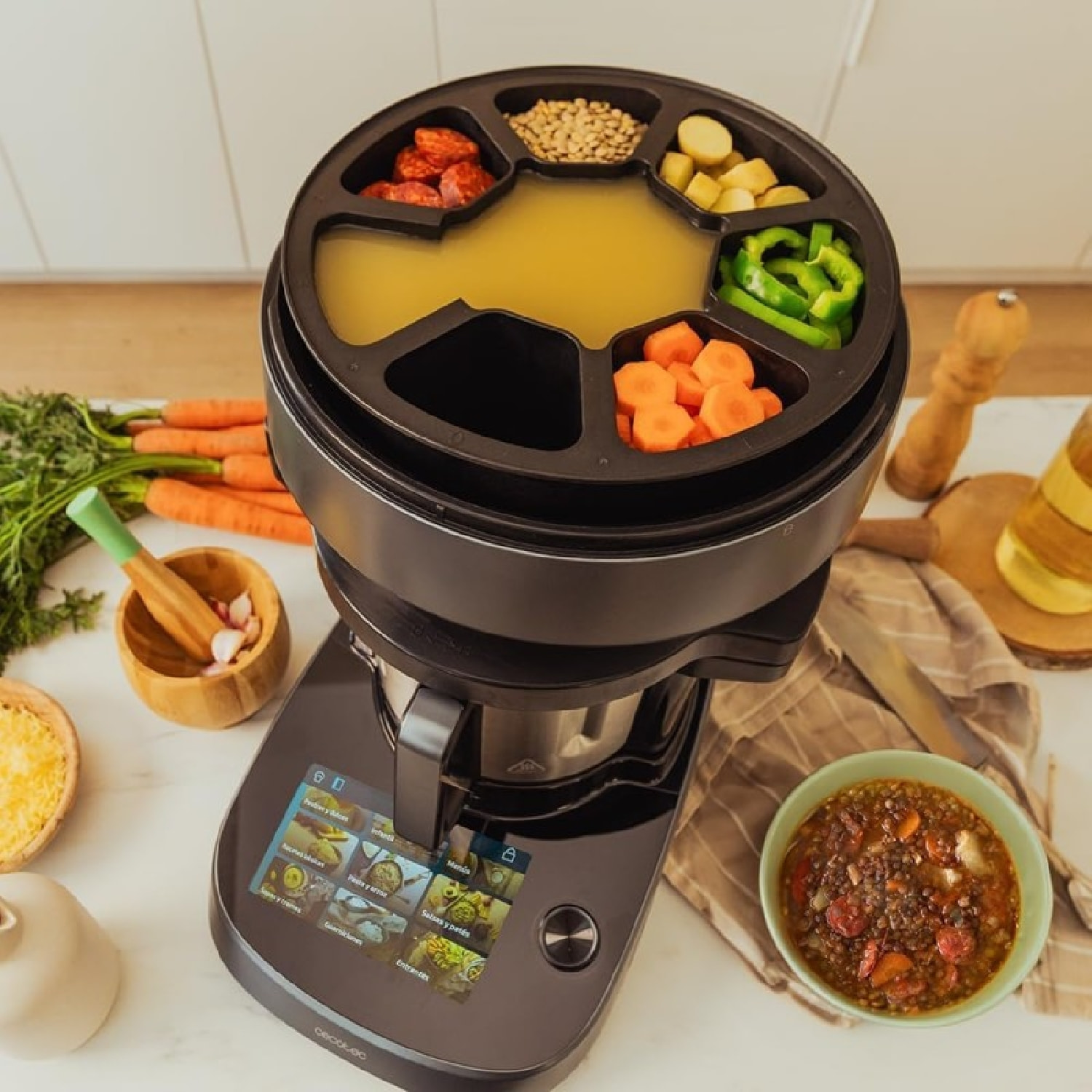 Robot de Cocina Multifunción con Dispensador de Alimentos Mambo CooKing Victory.