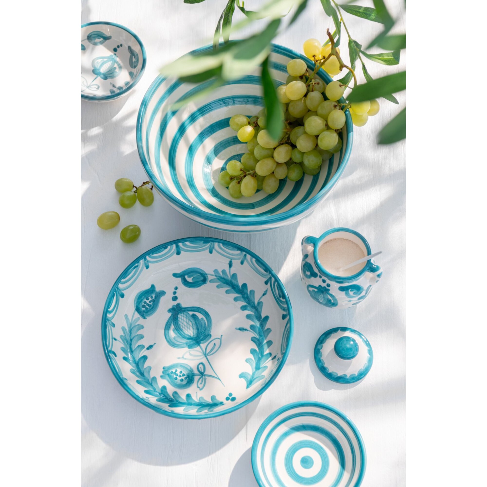 J-Line plat Granada Low - céramique - blanc/aqua - large - Ø 25 cm