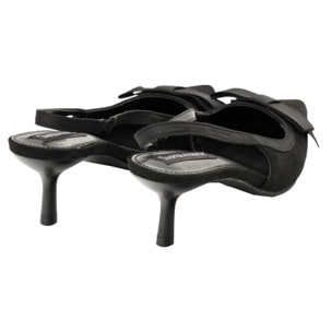 Decolletè in simil-pelle scamosciata con fiocco gross-grain