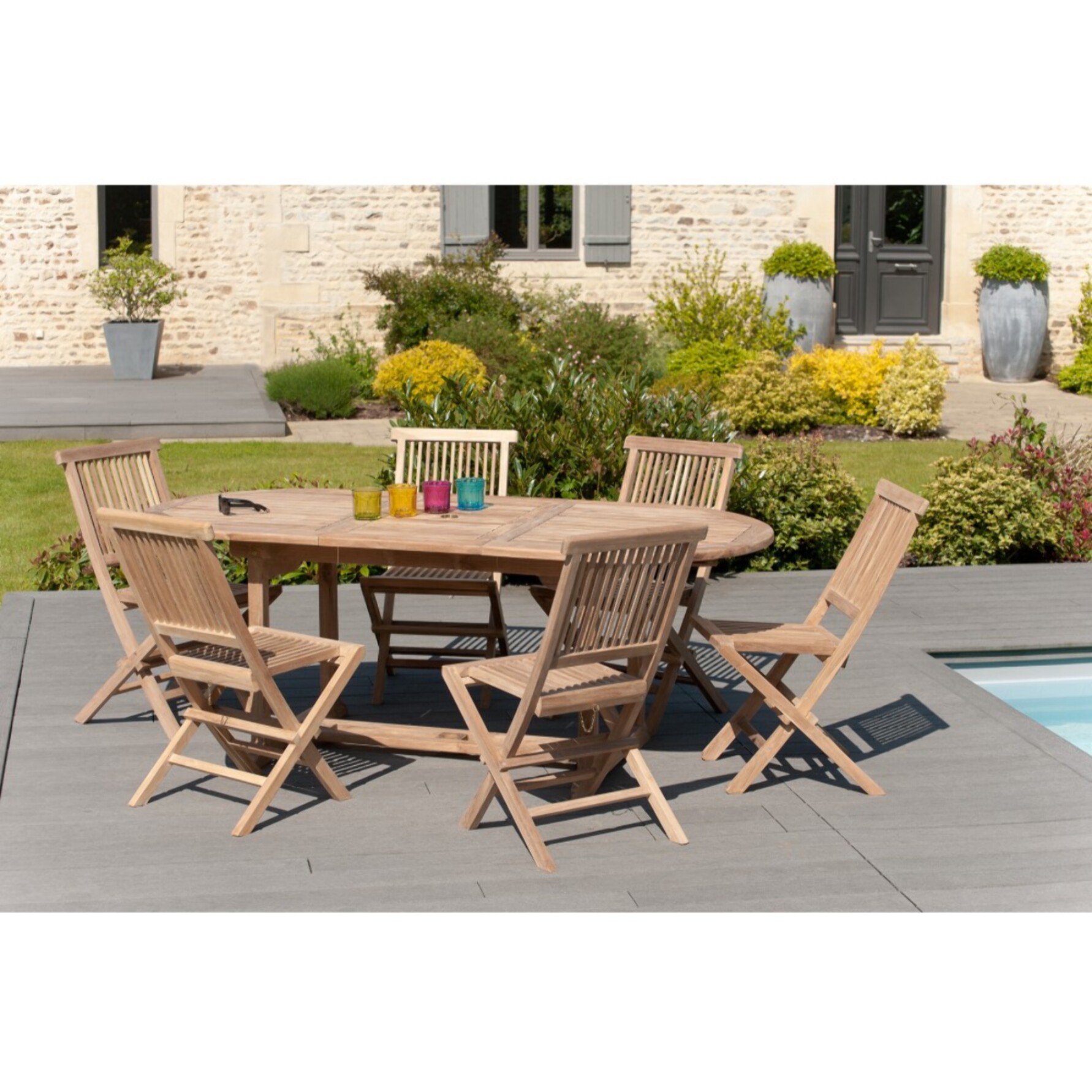 FUN - SALON DE JARDIN EN BOIS TECK 6/8 pers : Ensemble de jardin : 1 table ovale extensible 150*200/90cm et 6 chaises