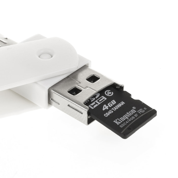 DAM LETTORE MICRO SD PER SMARTPHONE ANDROID OTG 2x1x3 Cm. Colore bianco
