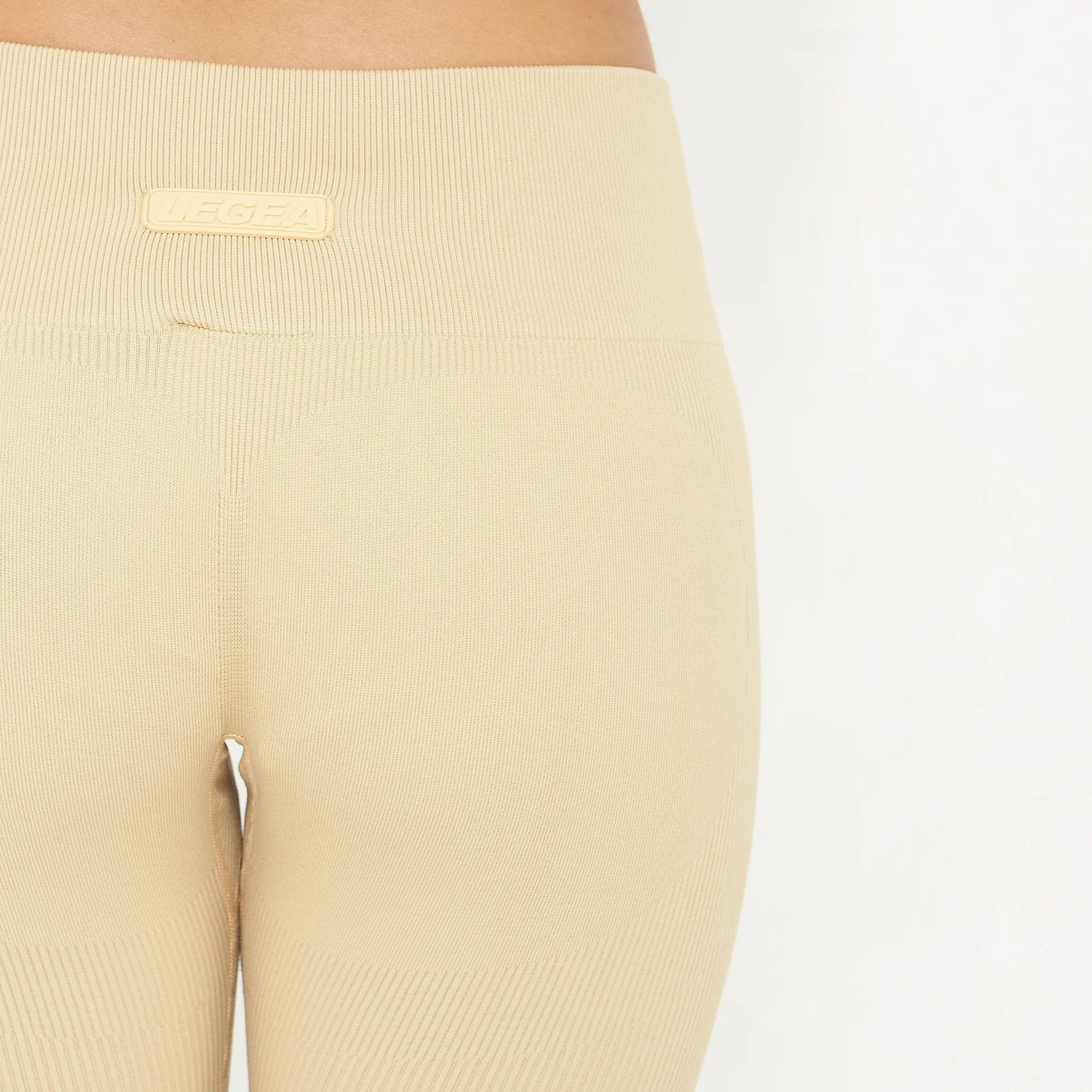 Completino donna da allenamento per yoga e fitness Iconic Burner