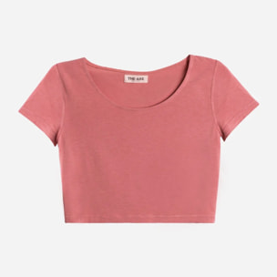 Camiseta de mujer cropped de manga corta.