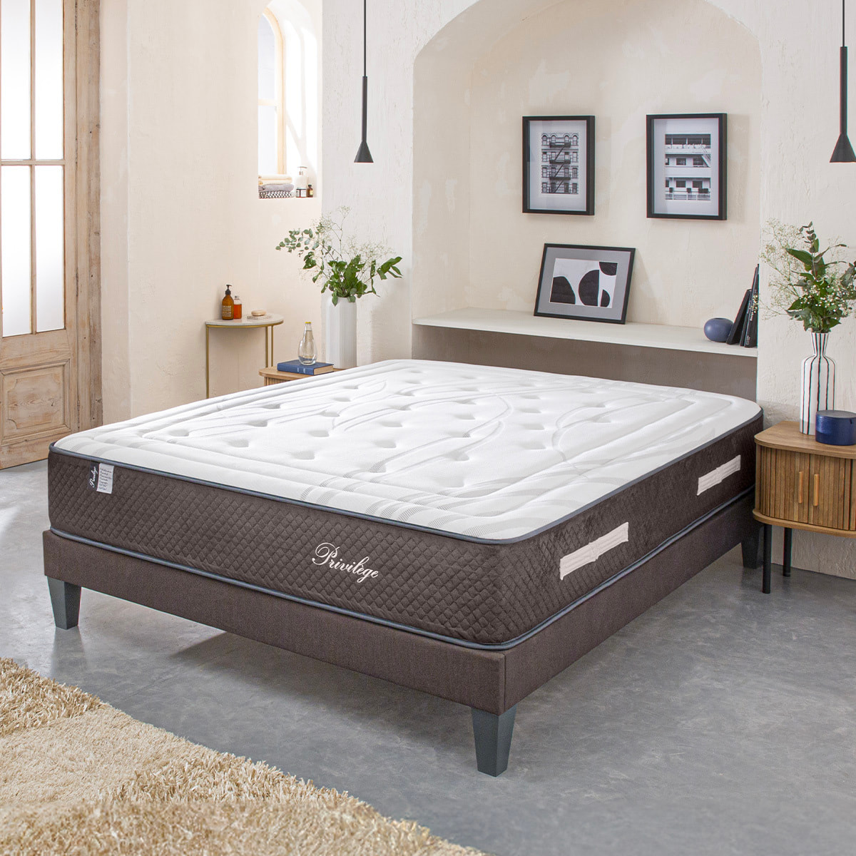 Ensemble Matelas Ressorts ensachés Privilège avec sommier en bois