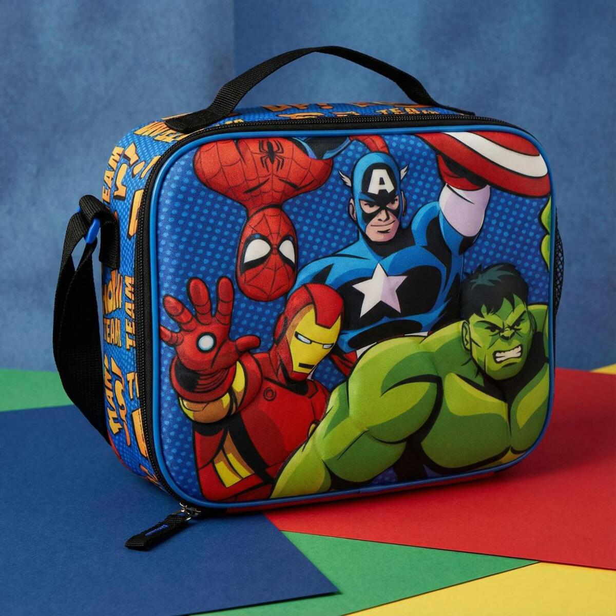 Bolsa Isotérmica 3D Avengers - Color Rojo