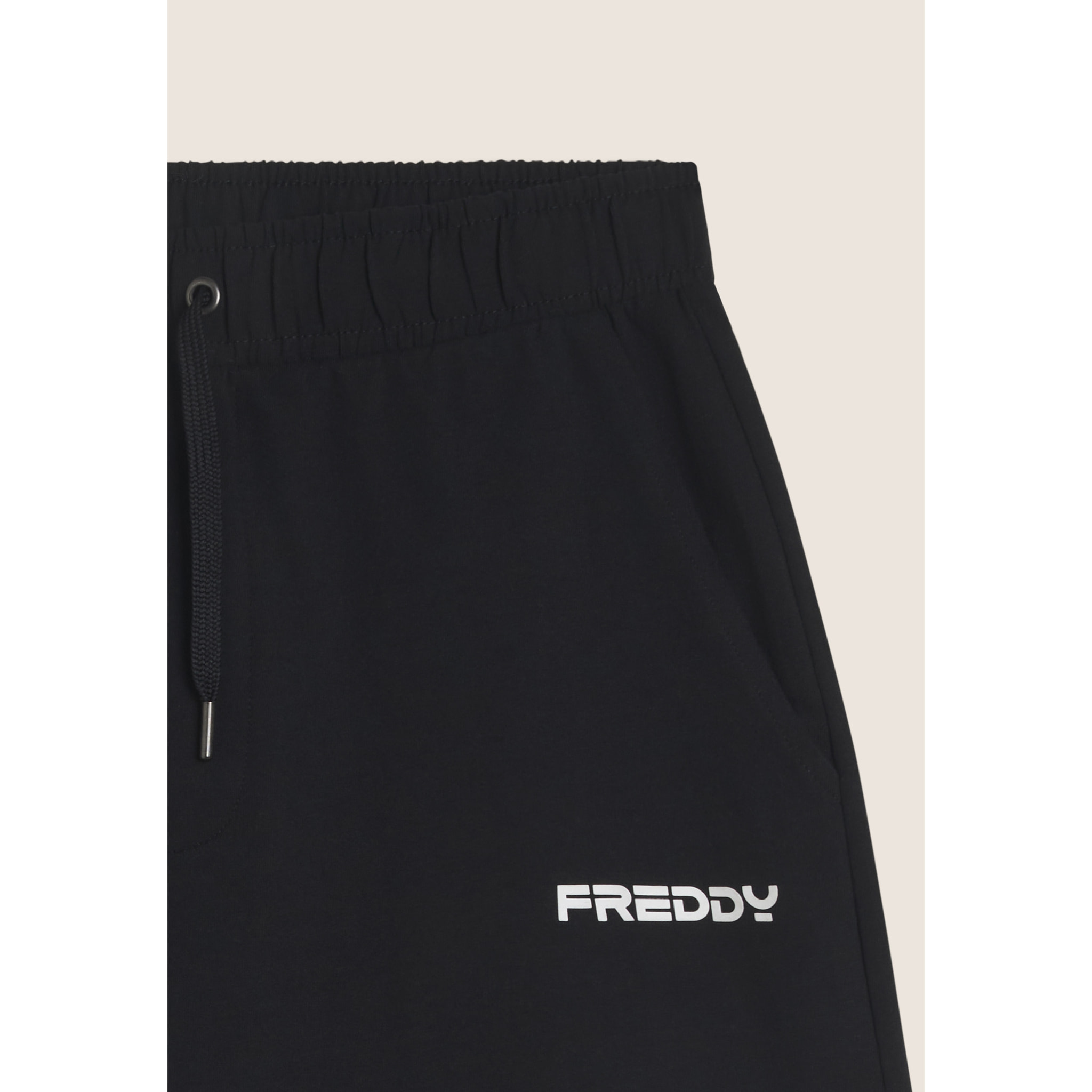 Pantaloni corti a metà coscia in jersey stretch