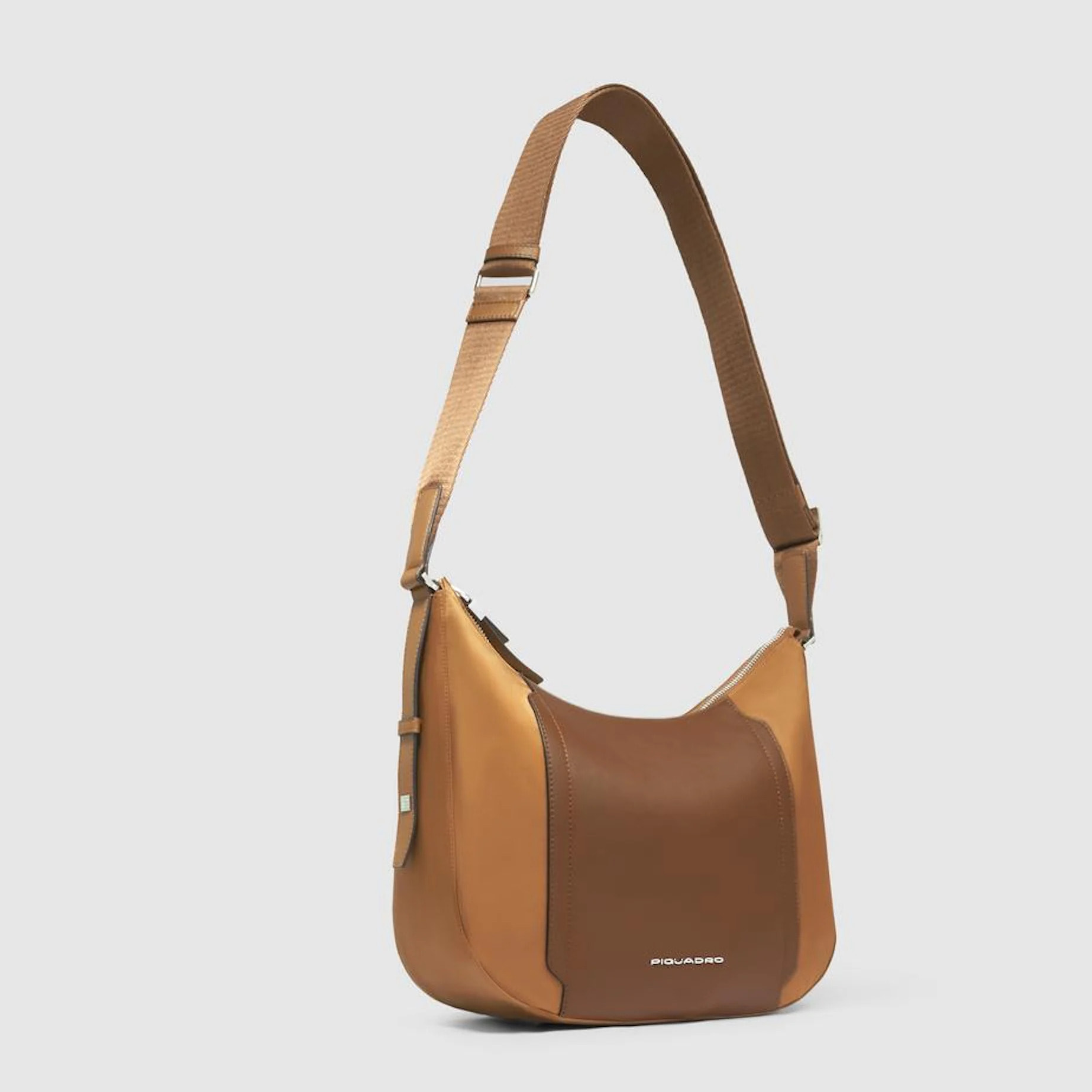 Piquadro Borsa tracolla porta iPad®mini con protezione RFID e tasca per Piquadro Smart Tracker